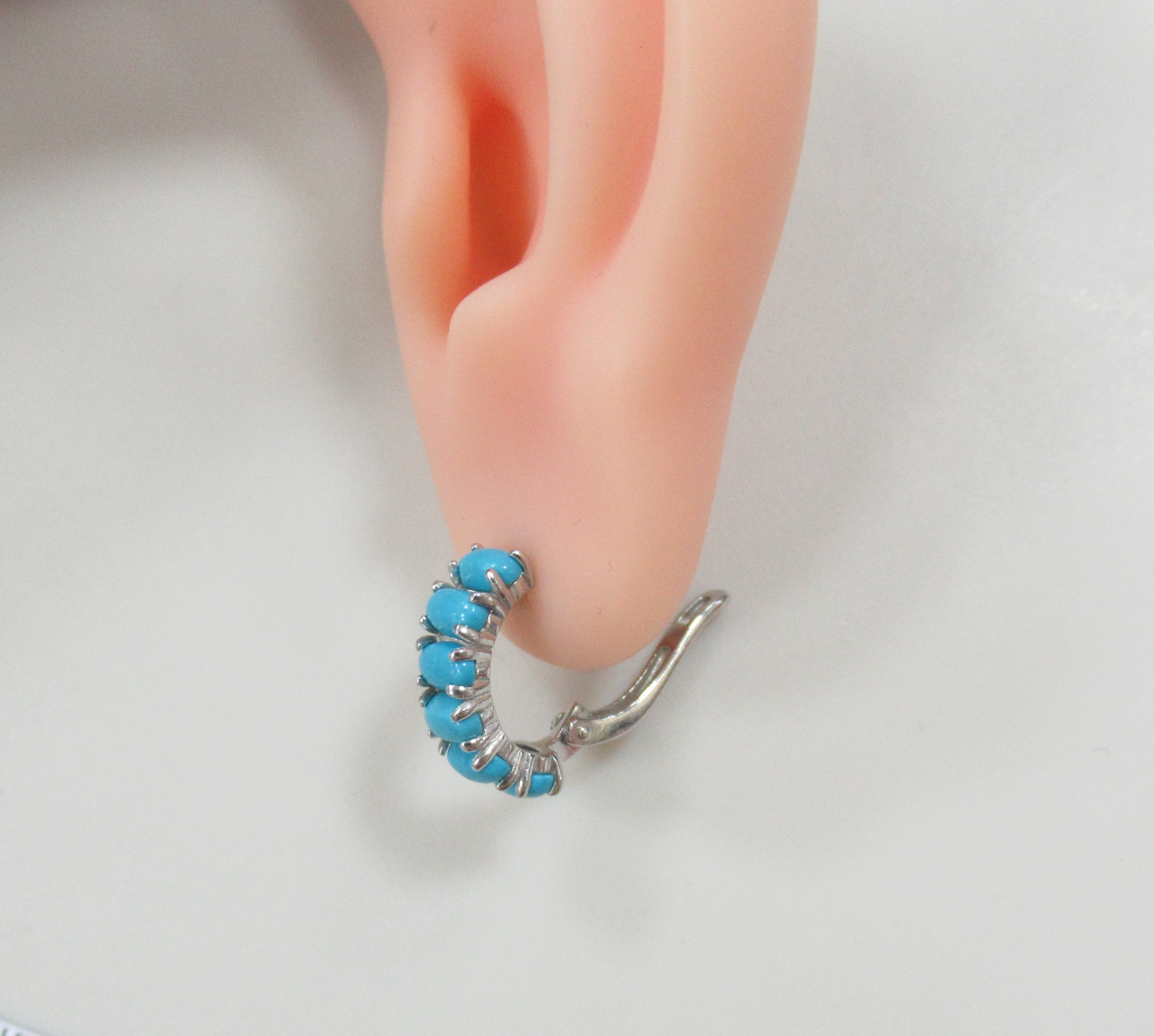 Серебряные серьги с бирюзой